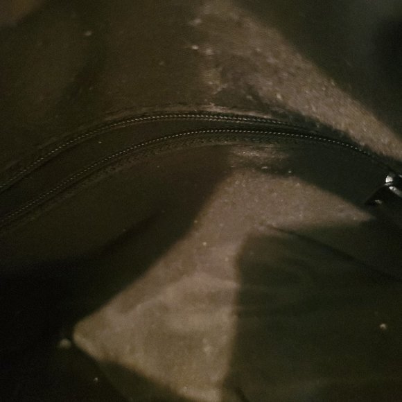 LIZ CLAIBORNE Croc-Pattern Mini Handbag - Picture 8 of 11